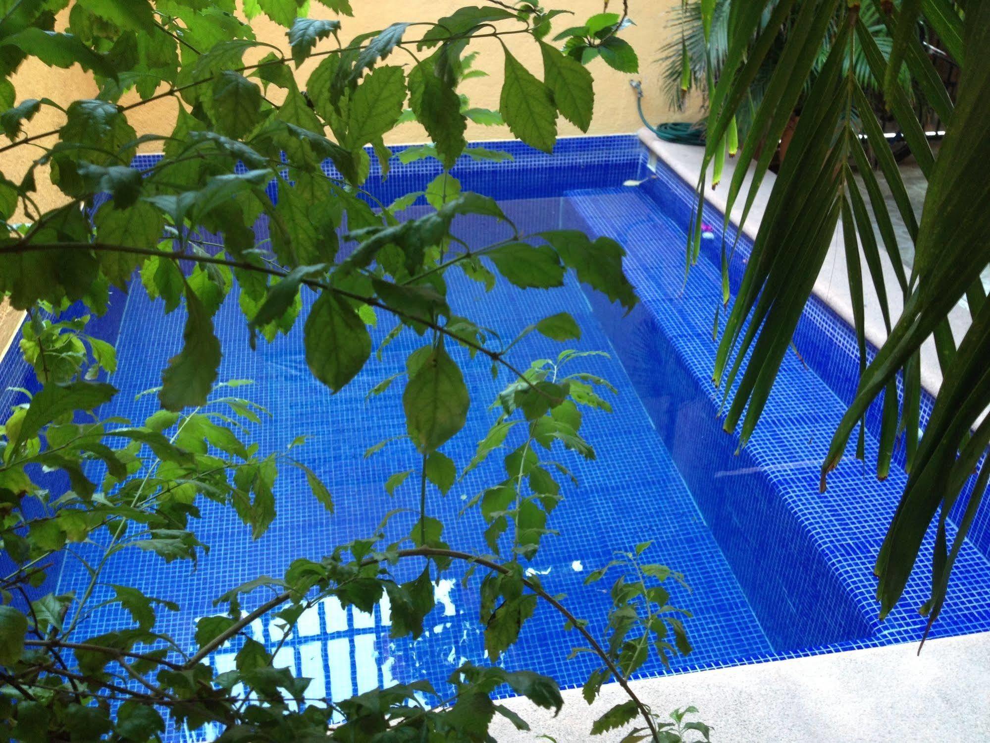 Hotel Las Salinas Сиуатанехо Экстерьер фото